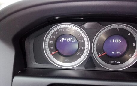 Volvo XC60 II, 2012 год, 1 450 000 рублей, 10 фотография