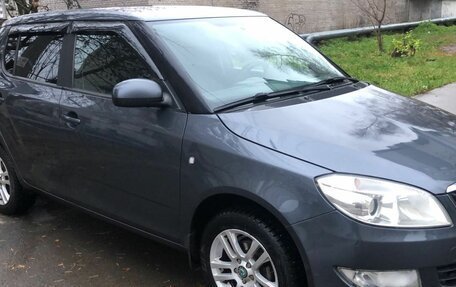 Skoda Fabia II, 2013 год, 520 000 рублей, 2 фотография