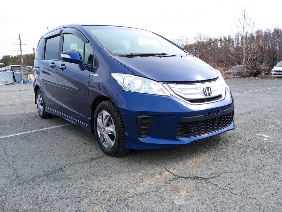 Honda Freed I, 2012 год, 1 177 000 рублей, 2 фотография