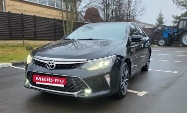 Toyota Camry, 2017 год, 2 049 000 рублей, 4 фотография