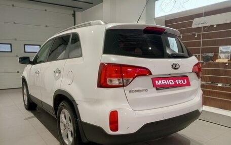 KIA Sorento II рестайлинг, 2015 год, 1 599 000 рублей, 6 фотография