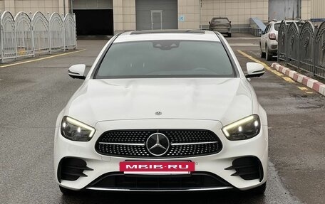 Mercedes-Benz E-Класс, 2020 год, 4 750 000 рублей, 3 фотография