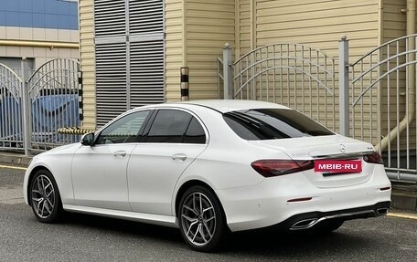 Mercedes-Benz E-Класс, 2020 год, 4 750 000 рублей, 7 фотография