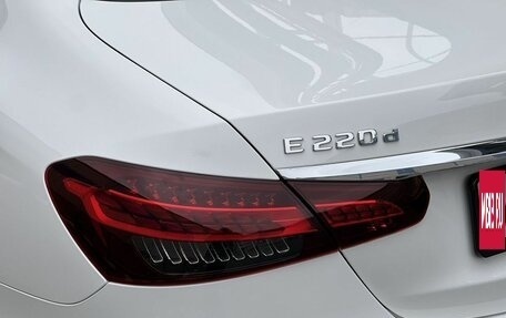 Mercedes-Benz E-Класс, 2020 год, 4 750 000 рублей, 35 фотография