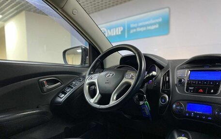 Hyundai ix35 I рестайлинг, 2011 год, 1 042 000 рублей, 14 фотография