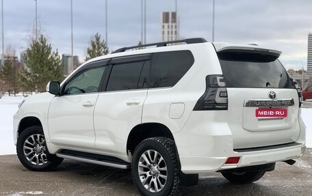 Toyota Land Cruiser Prado 150 рестайлинг 2, 2019 год, 4 999 000 рублей, 6 фотография