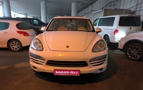 Porsche Cayenne III, 2012 год, 2 000 000 рублей, 1 фотография