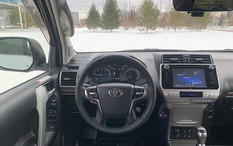 Toyota Land Cruiser Prado 150 рестайлинг 2, 2019 год, 4 999 000 рублей, 23 фотография