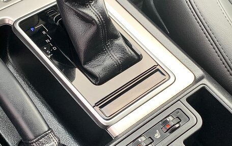 Toyota Land Cruiser Prado 150 рестайлинг 2, 2019 год, 4 999 000 рублей, 25 фотография