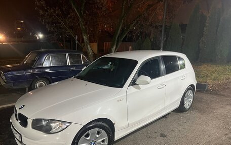 BMW 1 серия, 2011 год, 925 000 рублей, 3 фотография