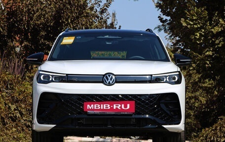 Volkswagen Tiguan, 2025 год, 4 980 000 рублей, 2 фотография