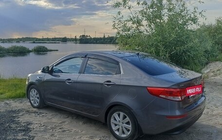 KIA Rio III рестайлинг, 2015 год, 1 100 000 рублей, 15 фотография