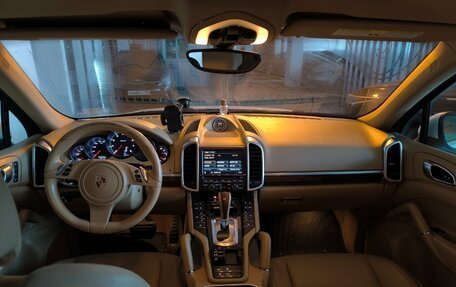Porsche Cayenne III, 2012 год, 2 000 000 рублей, 7 фотография