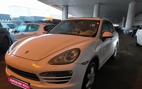 Porsche Cayenne III, 2012 год, 2 000 000 рублей, 2 фотография