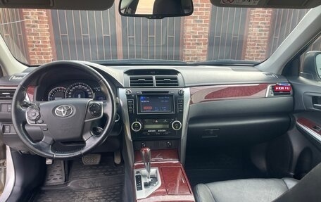 Toyota Camry, 2013 год, 1 670 000 рублей, 4 фотография