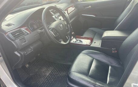 Toyota Camry, 2013 год, 1 670 000 рублей, 13 фотография