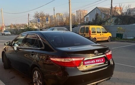 Toyota Camry, 2016 год, 1 399 000 рублей, 3 фотография