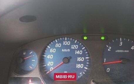 Nissan NP300, 2011 год, 900 000 рублей, 5 фотография