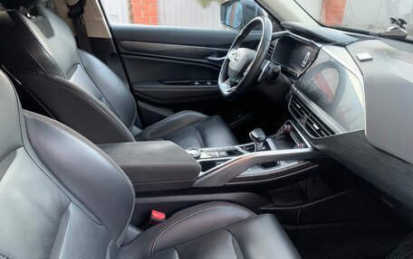 Geely Tugella FY11, 2022 год, 2 750 000 рублей, 9 фотография