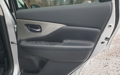 Nissan Murano, 2016 год, 2 010 000 рублей, 26 фотография