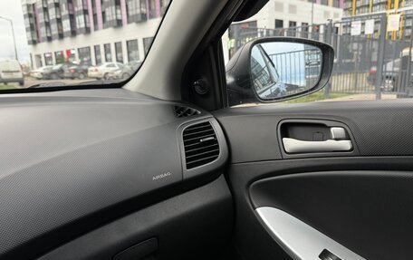 Hyundai Solaris II рестайлинг, 2011 год, 530 000 рублей, 15 фотография