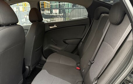 Hyundai Solaris II рестайлинг, 2011 год, 530 000 рублей, 20 фотография