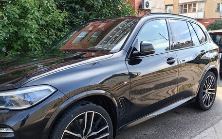 BMW X5, 2019 год, 6 900 000 рублей, 4 фотография