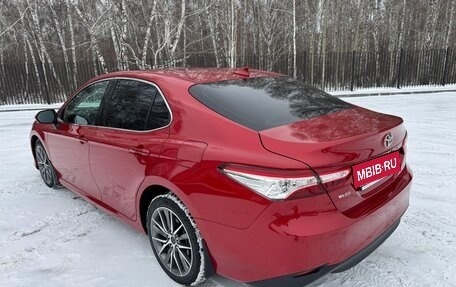 Toyota Camry, 2021 год, 4 000 000 рублей, 6 фотография