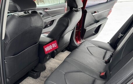 Toyota Camry, 2021 год, 4 000 000 рублей, 18 фотография