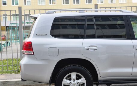 Toyota Land Cruiser 200, 2011 год, 2 850 000 рублей, 8 фотография