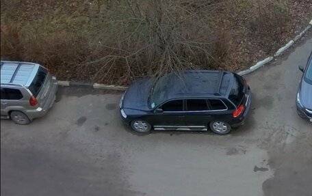 Volkswagen Touareg III, 2003 год, 450 000 рублей, 3 фотография