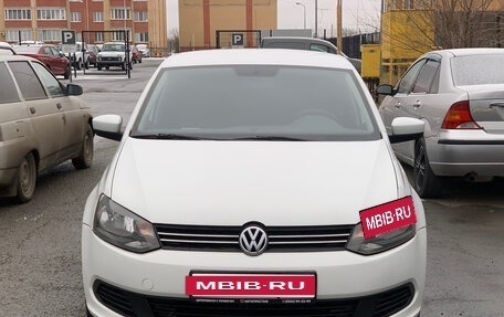 Volkswagen Polo VI (EU Market), 2014 год, 750 000 рублей, 2 фотография