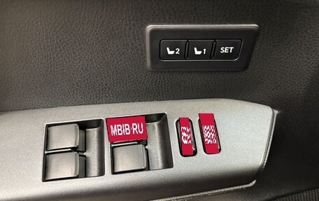 Toyota RAV4, 2018 год, 2 449 000 рублей, 7 фотография