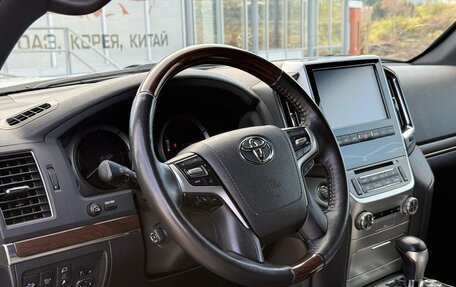 Toyota Land Cruiser 200, 2019 год, 7 350 000 рублей, 17 фотография