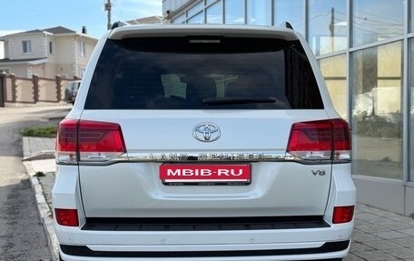 Toyota Land Cruiser 200, 2019 год, 7 350 000 рублей, 13 фотография