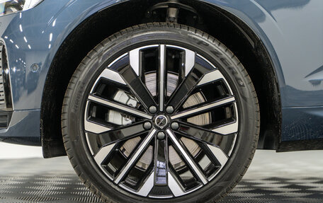 Volvo XC60 II, 2025 год, 9 490 000 рублей, 3 фотография