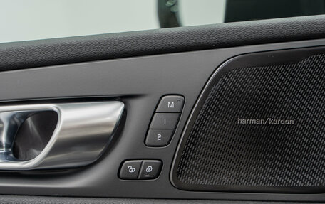 Volvo XC60 II, 2025 год, 9 490 000 рублей, 27 фотография