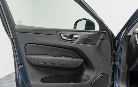 Volvo XC60 II, 2025 год, 9 490 000 рублей, 26 фотография