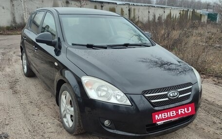 KIA cee'd I рестайлинг, 2009 год, 690 000 рублей, 3 фотография