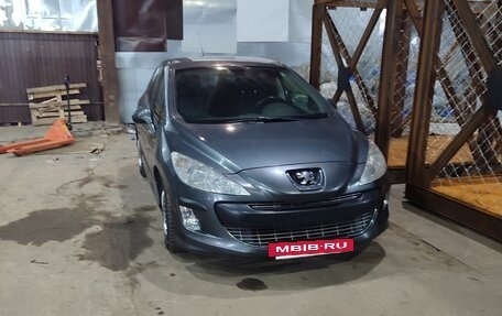 Peugeot 308 II, 2010 год, 550 000 рублей, 2 фотография