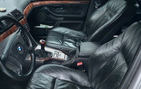 BMW 5 серия, 1996 год, 520 000 рублей, 12 фотография