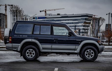 Mitsubishi Pajero III рестайлинг, 1995 год, 499 000 рублей, 9 фотография