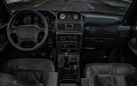 Mitsubishi Pajero III рестайлинг, 1995 год, 499 000 рублей, 14 фотография