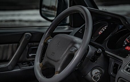 Mitsubishi Pajero III рестайлинг, 1995 год, 499 000 рублей, 18 фотография