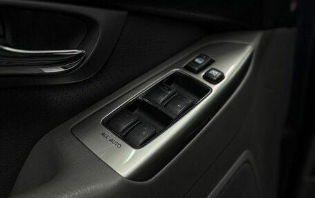 Toyota Land Cruiser Prado 120 рестайлинг, 2007 год, 1 840 000 рублей, 14 фотография