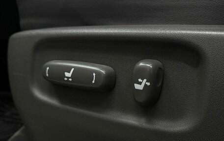 Toyota Land Cruiser Prado 120 рестайлинг, 2007 год, 1 840 000 рублей, 16 фотография