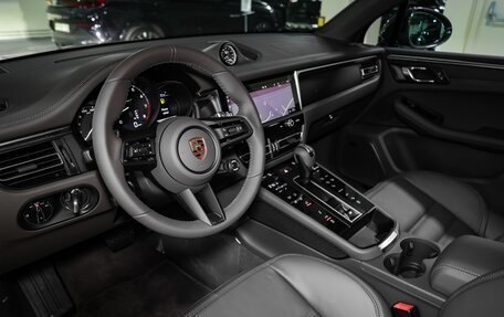Porsche Macan I рестайлинг, 2025 год, 11 880 000 рублей, 3 фотография