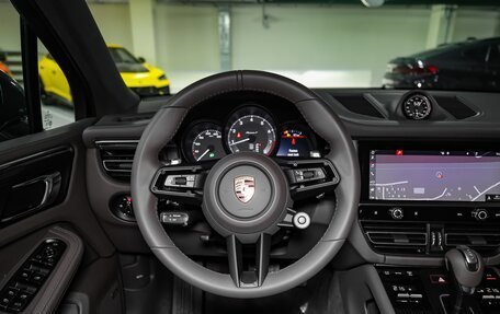 Porsche Macan I рестайлинг, 2025 год, 11 880 000 рублей, 21 фотография