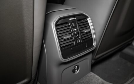 Porsche Macan I рестайлинг, 2025 год, 11 880 000 рублей, 27 фотография