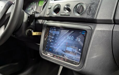 Skoda Fabia II, 2013 год, 710 000 рублей, 24 фотография